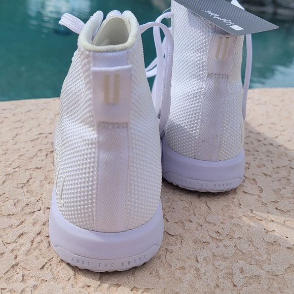 NOBULL NWT White On White Hi Top Trainer Plus Womens Size 8